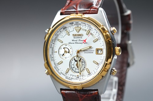 Vintage 1995 seiko world timer - seiko,